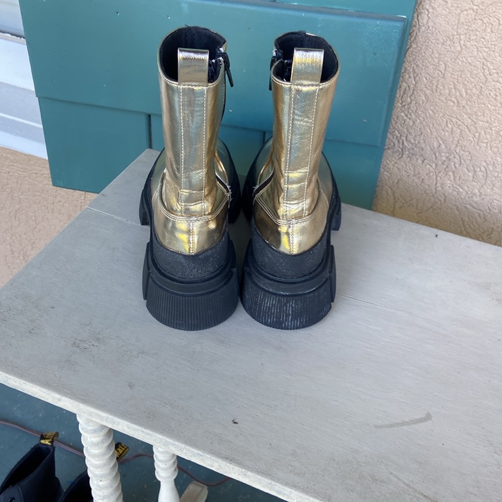 ZARA Gold platform lug sole boots. Size 36‎ - Picture 5 of 8